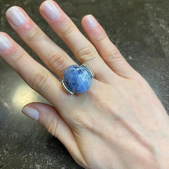 Sodalite Cabochon Ring Size 9 - Picture 1 of 3